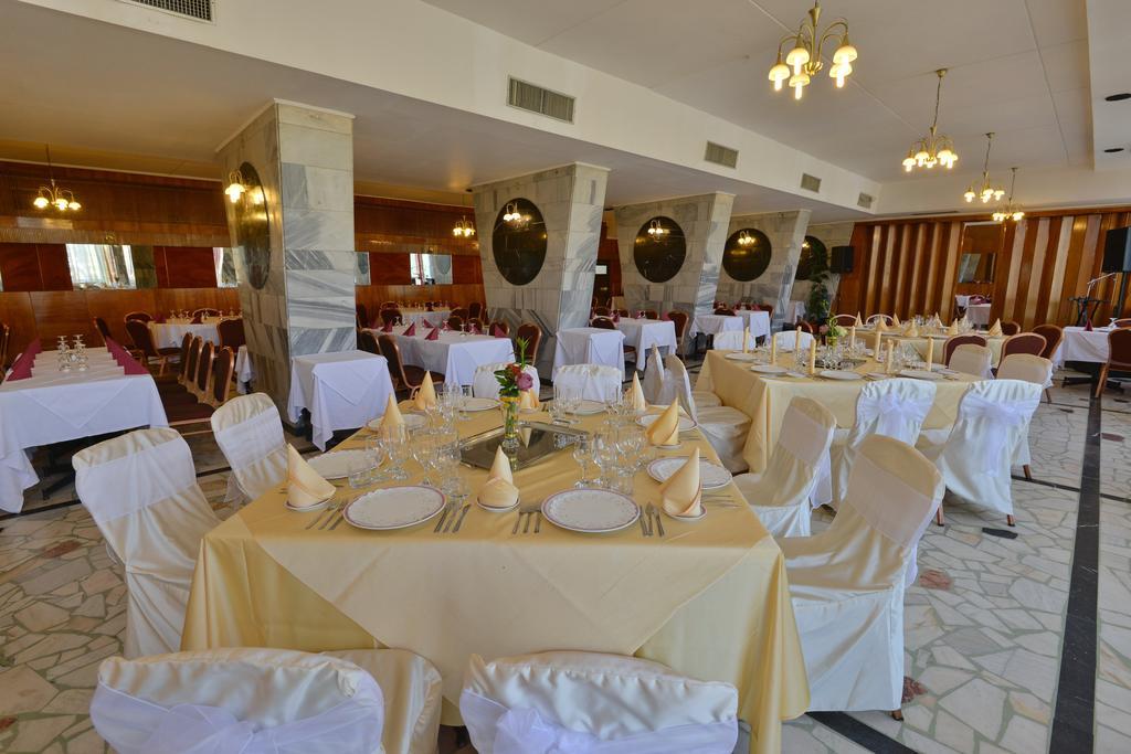 Hotel Capitol Brasov Exterior photo