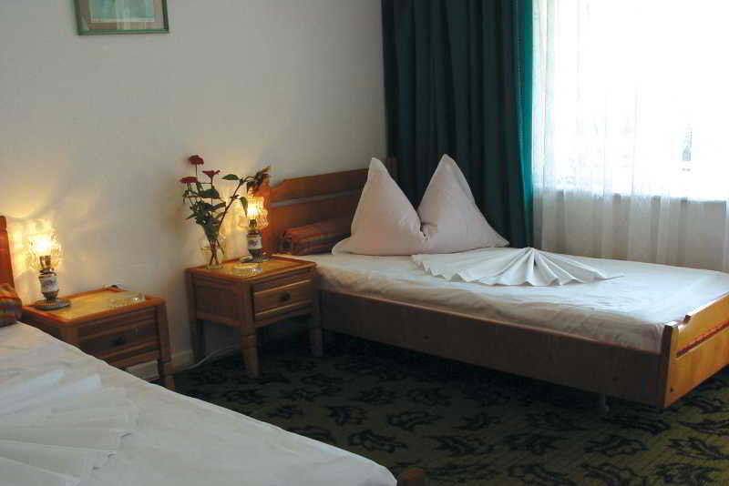 Hotel Capitol Brasov Exterior photo